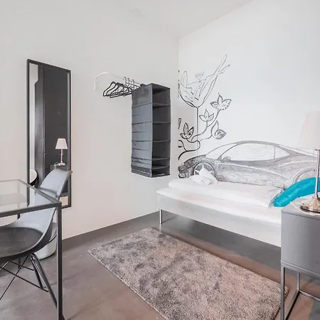 High-end With Rooftop Terrace And Gym