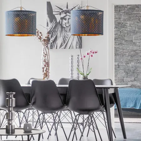 High-end With Rooftop Terrace And Gym