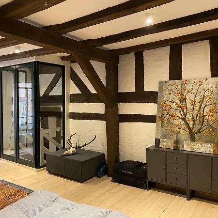 Timber Frame House - 150 Sqm Lejlighed *
