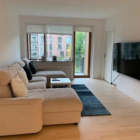 In The Heart Of With Beautiful Canal View Appartamento Copenaghen