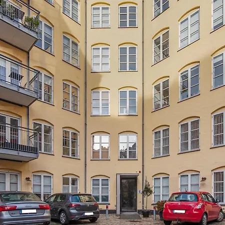 Апартаменты Sanders Haven - Lovely Two-bedroom In Historical