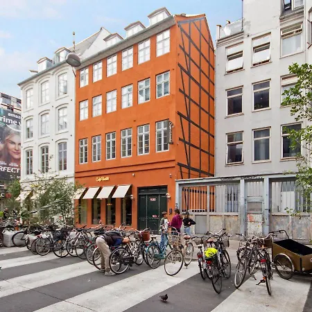 Sanders Regent - Adorable One-bedroom Near Square Lejlighed
