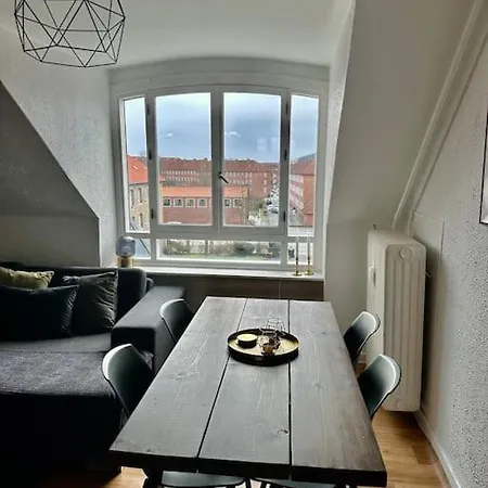 Elegant With Penthouse View In Cph Apartament *