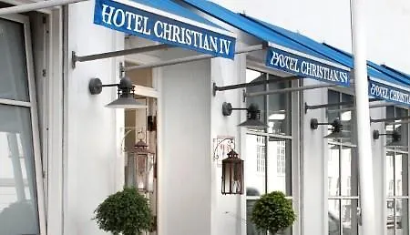 Christian Iv 3*