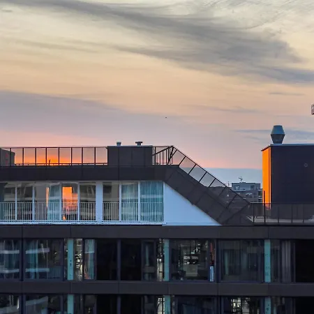 Апартаменты Exclusive Penthouse With Sunset Views *