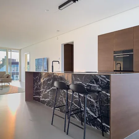 Exclusive Penthouse With Sunset Views Апартаменты *