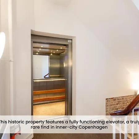 Sanders Haven - Lovely Two-bedroom In Historical Апартаменты *