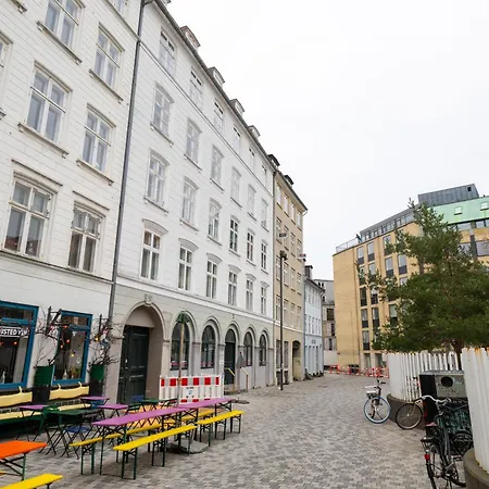Stylish In Cph 哥本哈根