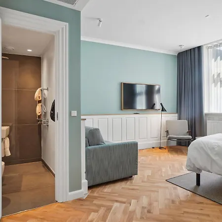 Kong Arthur Hotel 4*