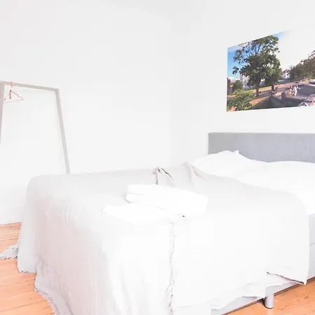 Beautiful 2-bed With Large Balcony Apartman Koppenhága