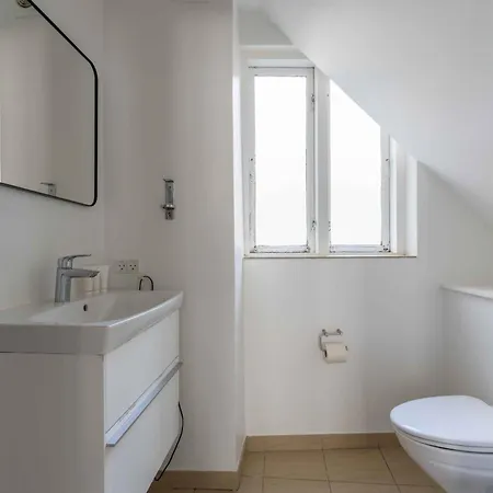 Stylish At Location In Cph By The Canals Appartamento *