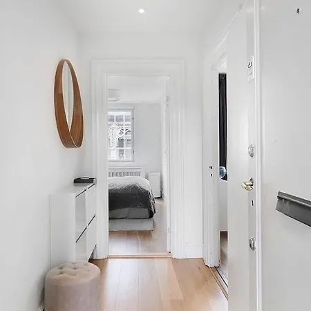 Heart Of Downtown - Modern & Balcony Apartamento *