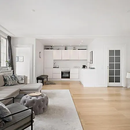 Heart Of Downtown - Modern & Balcony Apartamento *
