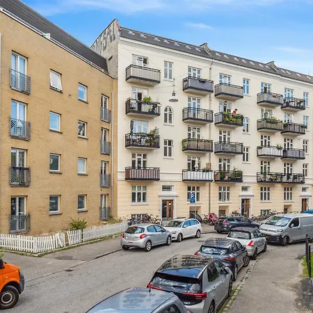 Moderne Og Minimalistisk Lejlighed I Nv * Copenhague