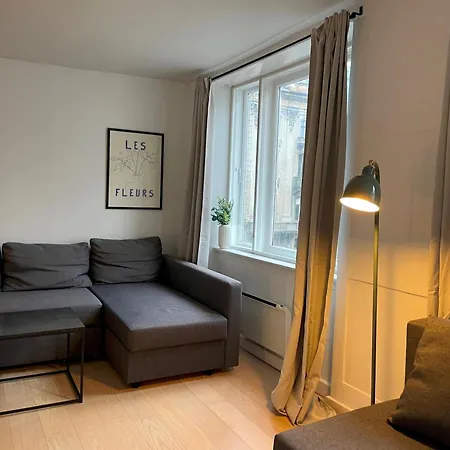 Stylish - View Of The Marble Church Apartmán