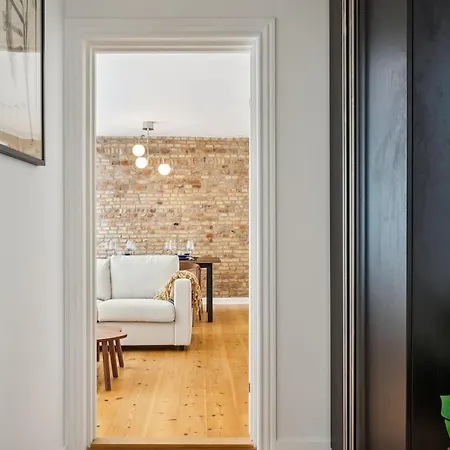 Modern In The Old Centre Apartman *