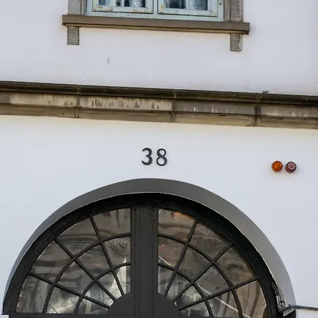 Royal And Luxurious Manor Διαμέρισμα