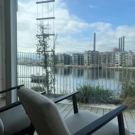 アパート Laekker Med Vand Udsigt Pa Islands Brygge