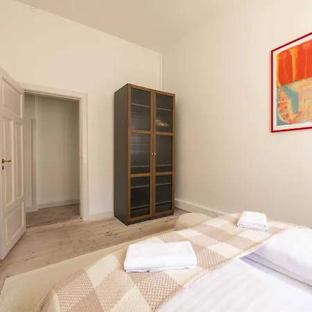Grand Lux For 12 In Apartament *