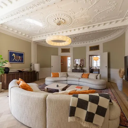 Διαμέρισμα Royal And Luxurious Manor