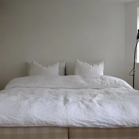 Apartmentincopenhagen 1708 *