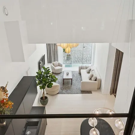 Апартаменты Luxury By Freetown & Canals *