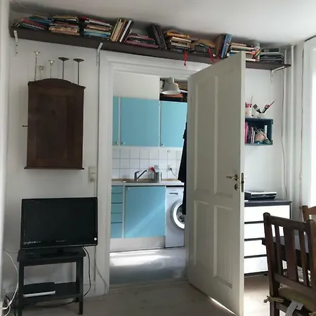 Apartamento Charming Apart. 5 Min Walk From Central Station Copenhaga