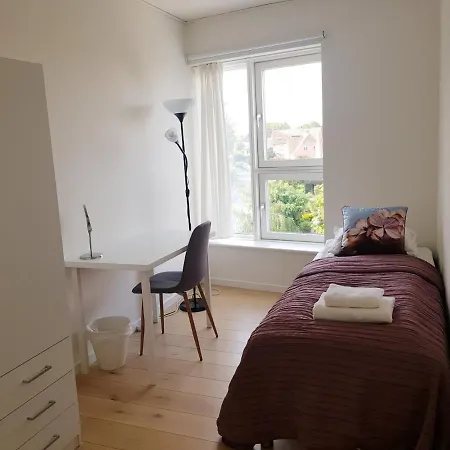 Ana's Bed & Kitchen بيت ضيافة كوبنهاجن