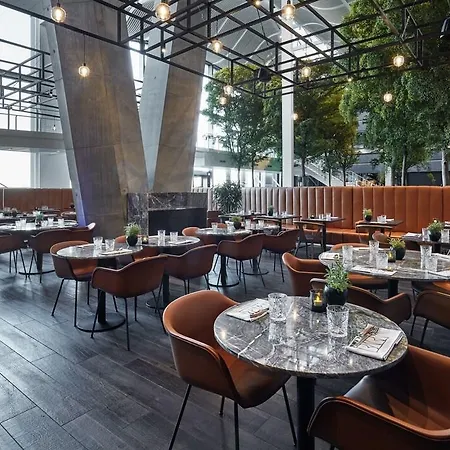 Hotel Crowne Plaza Towers, An Ihg 4*
