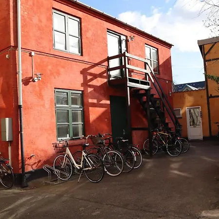 Charming Red Courtyard Kopenhag