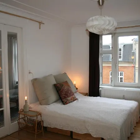 Large Penthouse דירה *