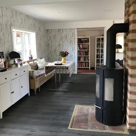 Engvanghouse Bed & Breakfast