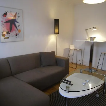 Lägenhet Cozy In Elegant Osterbro