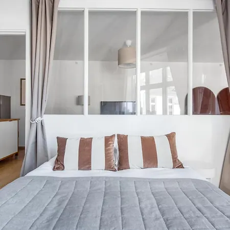 Apartman Sanders - Popular One-bedroom In The Lovely Capital