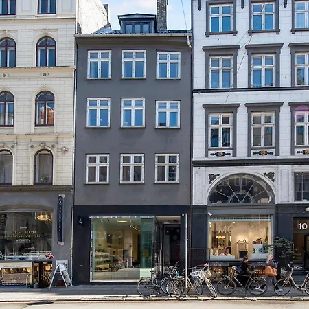 Sanders Main - Endearing Two-bedroom Duplex With A Balcony Next To Magical Nyhavn アパート