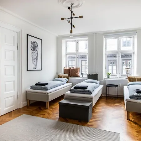 165m2 Luxury Flat In Center Διαμέρισμα *