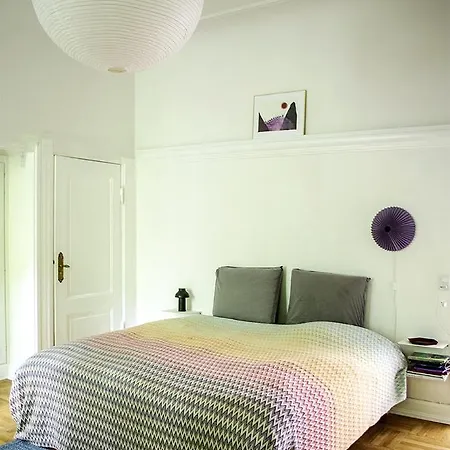 300 Km2 Herskabslejlighed Med Udsigt Til Kastellet Apartamento