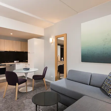 Adina Apartahotel