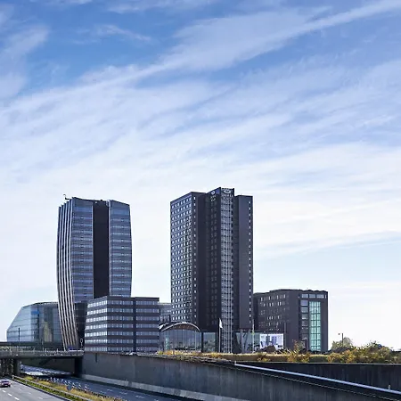 Crowne Plaza Towers, An Ihg 4*