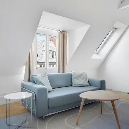 アパート Sanders Main - Endearing Two-bedroom Duplex With A Balcony Next To Magical Nyhavn *