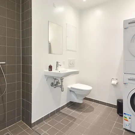 Stylish 2br W Private Balcony In Cph Centre Apartamento