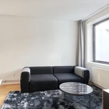 Stylish 2br W Private Balcony In Cph Centre * Copenhaga