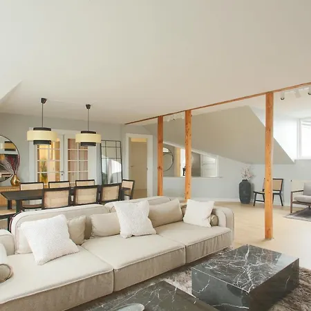 Apartament Unique 5 Bedroom W Exposed Beams In Kopenhaga