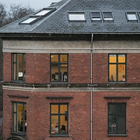 Apartament Unique 5 Bedroom W Exposed Beams In *