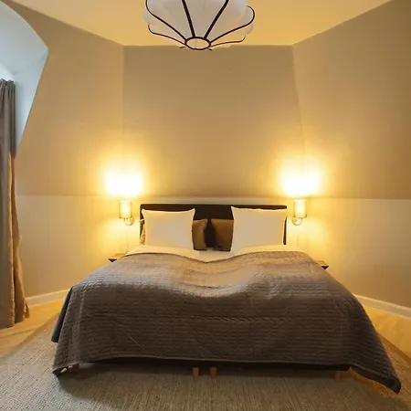 Unique 5 Bedroom W Exposed Beams In * Kopenhaga