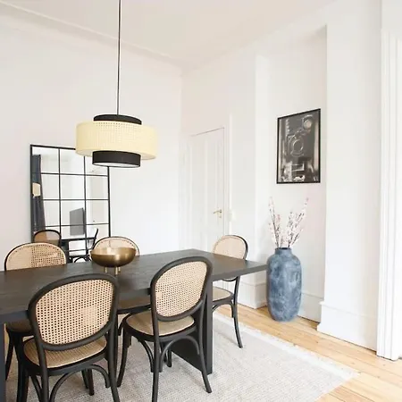 3 Bedroom Flat With Balcony In Peaceful Neighbourhood Daire *