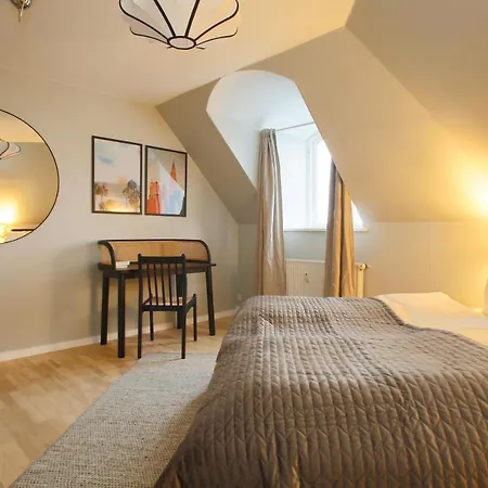 Unique 5 Bedroom W Exposed Beams In * Köpenhamn