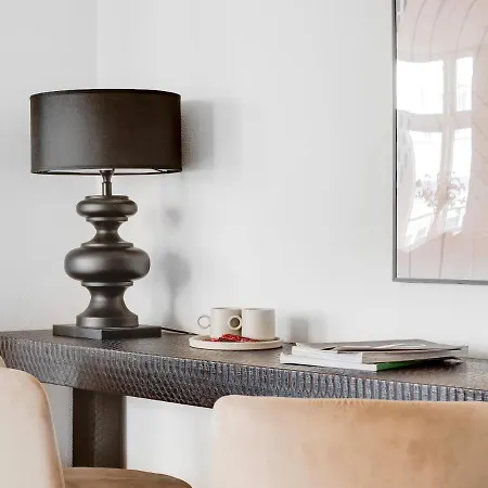 Sanders - Pleasant Four-bedroom In The Lovely Capital Apartamento *