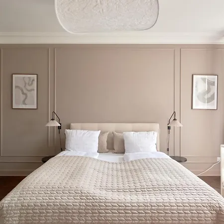 Large 4 Bedroom With Balcony & Bathtub In Cph Daire *
