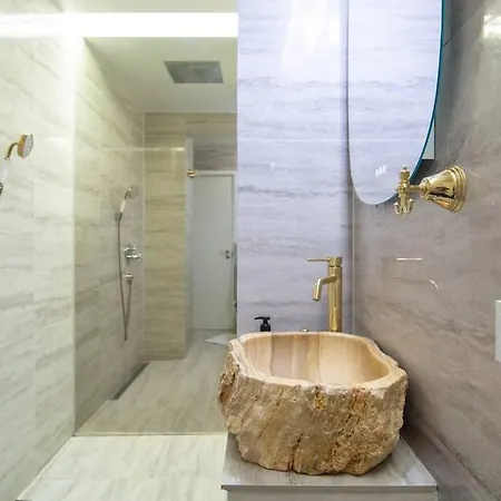 Extravagant-2 Bedrooms-bronze * Koppenhága
